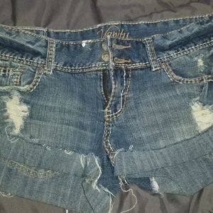 Vanity Shorts Size 28